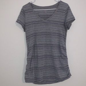 🤰🏻 A:Glow Striped V-Neck Top